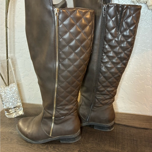 Torrid Side Zipper Quilted Boots - Picture 3 of 8
